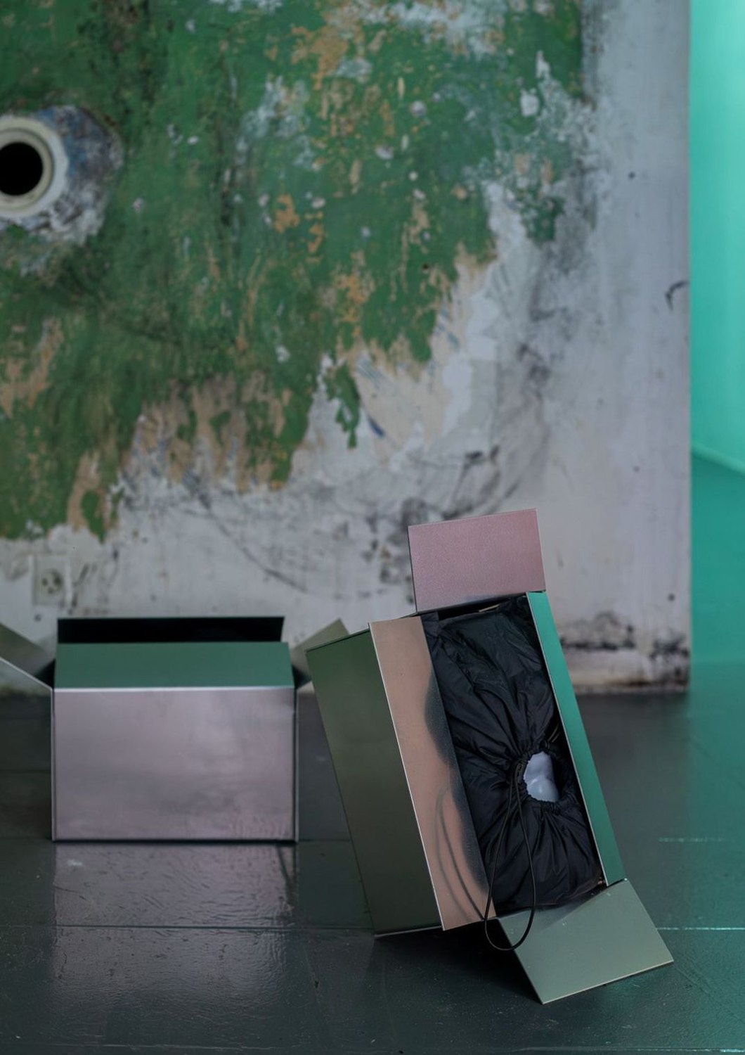 Stine Deja, Tomorrow’s Heads, 2026, installation view. Photo: Alen Aligrudić.