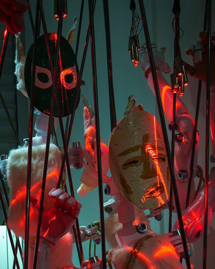 Nemanja Askov, Bunny Rave II, 2025, 3D-printed plastic, oil paint, rope, metal screws and rods, base and top structure, animal pelts, laser installation and beer cans, installation views and details. Photos: Nemanja Askov.